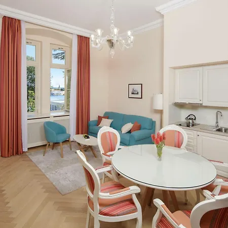 ホテル Isabella Island Miramare & ポレッチ