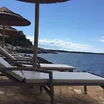 Isabella Island Miramare & Hotel
