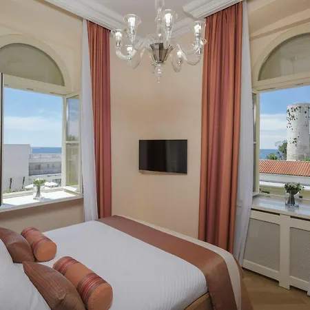 Isabella Island Miramare &