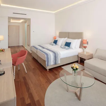 Isabella Island Miramare &