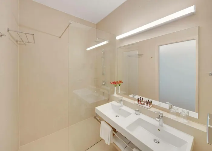 Isabella Island Miramare & 5* Porec