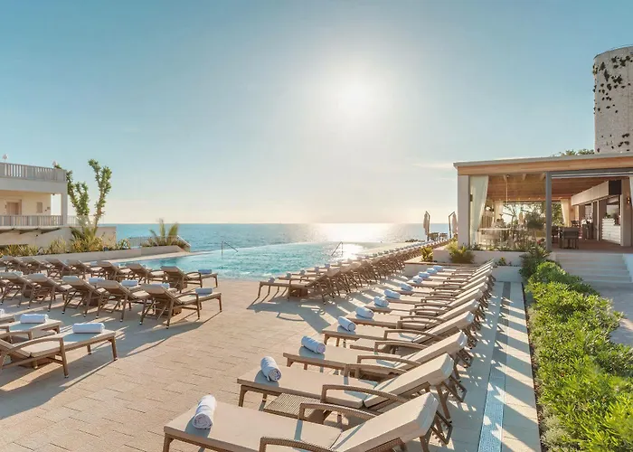 Isabella Island Miramare & Hotell