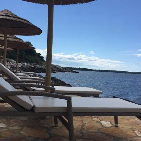 Valamar Isabella Miramare Отель