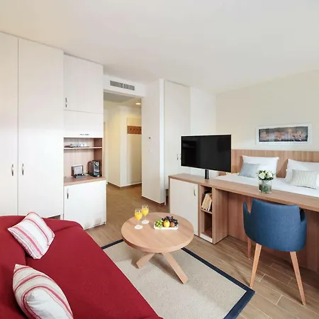 Valamar Isabella Miramare Пореч