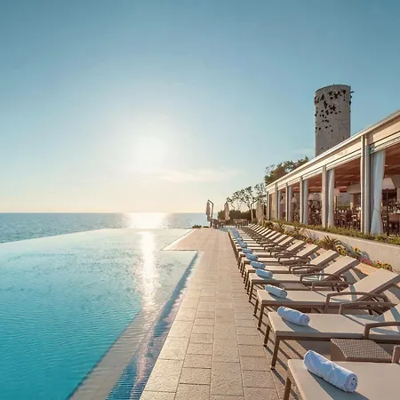 Отель Valamar Isabella Miramare Пореч
